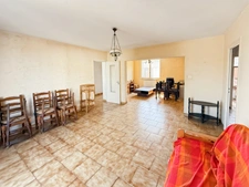 Dpt Gers (32), à vendre BARCELONNE DU GERS maison T4 de 90 m² habitables en plain-pied + garage et dépendance sur 684 m² de terrain, au calme