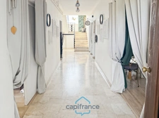 Dpt Gers (32), à vendre RISCLE très belle maison T8 de 220 m² habitables + grand garage et dépendances sur 875 m² de terrain, au calme