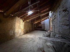 Dpt Hautes Pyrénées (65), à vendre SADOURNIN corps de ferme avec maison T6 de 125m² + grandes dépendances attenantes sur 8280 m² de terrain, au calme