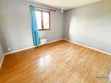 Gers (32) department, for sale in Barcelonne-du-Gers: Single-story, 4-room house with 105 m² of living space + attached garage and detached double garage on 1193 m² of land, in a quiet location