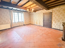 Dpt Landes (40), à vendre AIRE SUR L'ADOUR maison à rénover T6 de 200 m² habitables + garage attenant et dépendances sur 1314 m² de terrain au centre village