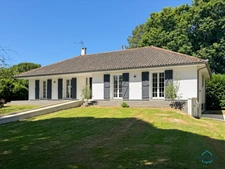 Dpt Landes (40), à vendre AIRE SUR L'ADOUR maison T4 de 140m² habitables + sous-sol intégral avec garage sur 2485m² de terrain