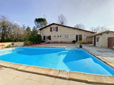 Dpt Landes (40), for sale AIRE SUR L'ADOUR Landes house T5 of 130 m² living space + 2 garages + terraces and large swimming pool on 5209 m² of land, in a quiet area