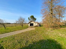 Dpt Landes (40), for sale AIRE SUR L'ADOUR Landes house T5 of 130 m² living space + 2 garages + terraces and large swimming pool on 5209 m² of land, in a quiet area