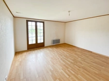 Dpt Gers (32), à vendre Proche de RISCLE château T6 de 327 m² habitables + 580 m² de dépendances attenantes sur 8157 m² de terrain