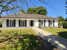 Dpt Landes (40), à vendre AIRE SUR L'ADOUR maison T4 de 140m² habitables + sous-sol intégral avec garage sur 2485m² de terrain