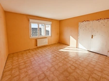 Gers (32) department, for sale in BARCELONNE DU GERS: 7-room house with 160 m² of living space + adjoining barn on 250 m² of land  
