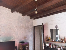 Haute-Garonne (31) department, for sale in Villeneuve-Lecussan: house to renovate, 5 rooms, 107m² of living space + carport on 730m² of land
