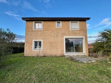 Dpt Gers (32), à vendre SAINTE-DODE Maison T4 de 105 m² habitables à terminer sur 3519 m² de terrain, au calme