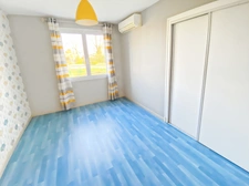 Dpt Landes (40), for sale AIRE SUR L'ADOUR Landes house T5 of 130 m² living space + 2 garages + terraces and large swimming pool on 5209 m² of land, in a quiet area