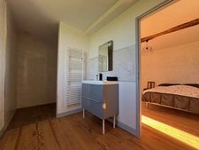 Dpt Hautes Pyrénées (65), à vendre VILLEMBITS grande maison T4 de 180 m² + grandes dépendances avec activité de gîtes sur 2900 m² de terrain, au calme