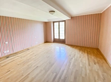 Dpt Gers (32), à vendre Proche de RISCLE château T6 de 327 m² habitables + 580 m² de dépendances attenantes sur 8157 m² de terrain