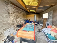 Gers (32) department, for sale in Barcelonne-du-Gers: 4-room village house of 96 m² of living space + garage, carport, and courtyard on 178 m² of land