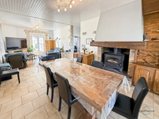 Gers (32) department, for sale in Barcelonne-du-Gers: 5-room house (T5) with 155 m² of living space + large garages, outbuildings and swimming pool on 8678 m² of land, in a quiet location