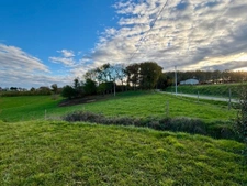 Dpt Gers (32), à vendre SAINTE-DODE Maison T4 de 105 m² habitables à terminer sur 3519 m² de terrain, au calme