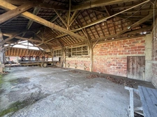 Dpt Hautes Pyrénées (65), à vendre SADOURNIN corps de ferme avec maison T6 de 125m² + grandes dépendances attenantes sur 8280 m² de terrain, au calme