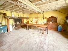 Dpt Gers (32), for sale BERNEDE Large old house of 500 m² of living space to renovate on 2.5 hectares of land, in a quiet location