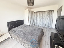 Dpt Gers (32), à vendre RISCLE très belle maison T8 de 220 m² habitables + grand garage et dépendances sur 875 m² de terrain, au calme