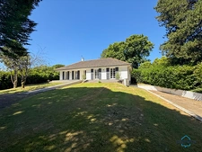 Landes department (40), for sale in Aire-sur-l'Adour: 4-bedroom house of 140m² living space + full basement with garage on 2485m² of land