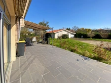 Dpt Gers (32), à vendre BARCELONNE DU GERS Maison T6 de 192 m² habitables normes PMR + 2 vérandas + grand garage sur 1670 m² de terrain, au bout d'une impasse, au calme