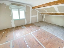 Dpt Gers (32), for sale BARCELONNE DU GERS P6 house of 156m² living space + large basement and garage of 106m² on 3560m² of land