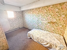 Dpt Landes (40), à vendre AIRE SUR L'ADOUR maison à rénover T6 de 200 m² habitables + garage attenant et dépendances sur 1314 m² de terrain au centre village