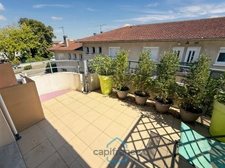 Dpt Landes (40), à vendre AIRE SUR L'ADOUR Appartement T2 de 47m² habitables + balcon de 10 m² et place de parking privative, au centre-ville et au calme