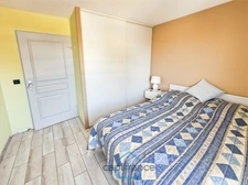 Dpt Landes (40), à vendre AIRE SUR L'ADOUR Appartement T2 de 47m² habitables + balcon de 10 m² et place de parking privative, au centre-ville et au calme