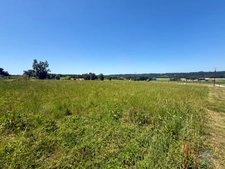 Dpt Gers (32), à vendre BERNEDE terrain constructible de 1335 m² viabilisé et borné, au calme