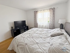 Landes (40) department, for sale in Aire-sur-l'Adour: contemporary 6-room house of 202m² of living space + terraces, pool house, 60m² garage and swimming pool on 2755m² of land, in a quiet location