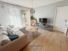 Dpt Landes (40), à vendre CAZERES SUR L'ADOUR Maison contemporaine T4 de 88 m² habitables en plain pied + garage de 20 m² sur 630 m² de terrain, au calme