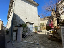 Gers (32) department, for sale in BARCELONNE DU GERS: 7-room house with 160 m² of living space + adjoining barn on 250 m² of land  