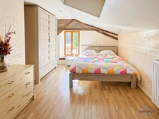 Gers (32), for sale in Viella: Superb character house with 8 rooms (T8) offering 270 m² of living space + large adjoining garage, carport and campervan shelter, swimming pool on 5493 m² of land, in a 