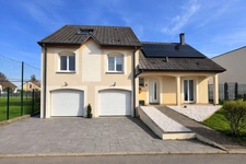 Pavillon contemporain de 230 m² aux prestations haut de gamme BLAINVILLE SUR L'EAU 