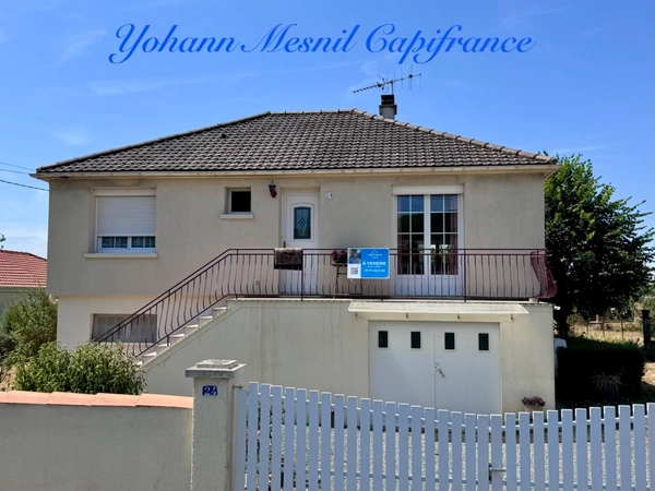 Maison à vendre 5 pièces  (79)
