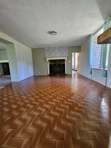 Maison à vendre 7 pièces SEPVRET (79)