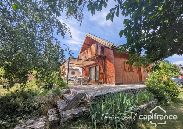 Chalet 105 m² – Jardin, carport, garage aménagé – Autrans-Méaudre en Vercors (38112)
