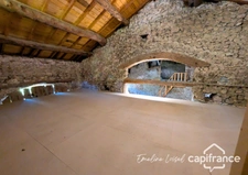 Maison en pierre de 164 m2 - 5 chambres - Jardin arboré et dépendances - Saint Martin en Vercors (26420)