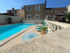 Maison en pierre -5 pièces MOUTIERS SUR LE LAY (85)