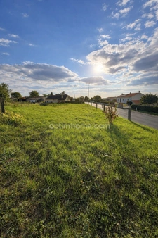 Terrain à vendre de 605,00 m² SAINT MICHEL LE CLOUCQ (85)