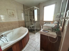 Maison plain-pied à La Taillée – 3 chambres, terrain 2001 m² et panneaux solaires