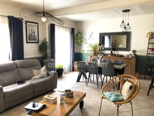 Maison en pierre -5 pièces MOUTIERS SUR LE LAY (85)
