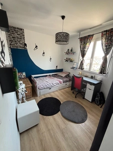 Codognan, Maison à vendre 5 pièces avec terrasse et jardin 