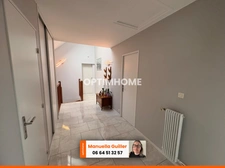 Coup de cœur assuré pour cette maison, parfaitement entretenue et idéalement située!