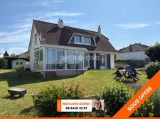 Neuville-lès-Dieppe : Grande Maison Familiale de 140 m² avec Aperçu Mer