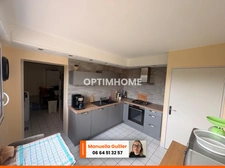 Coup de cœur assuré pour cette maison, parfaitement entretenue et idéalement située!