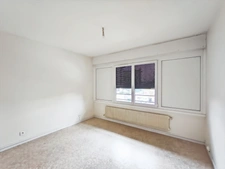 Appartement 4 pièces 77m² à rénover - THONON LES BAINS (74)
