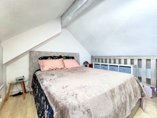 Appartement en attique 2 pièces THONON LES BAINS (74)