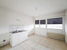 Appartement 4 pièces 77m² à rénover - THONON LES BAINS (74)