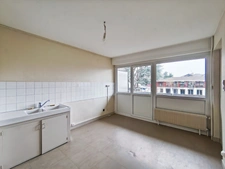Studio à rafraichir - THONON LES BAINS (74)